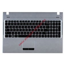Клавиатура (топ-панель) для ноутбука Samsung Q530 NP-Q530 серебристая, черные клавиши